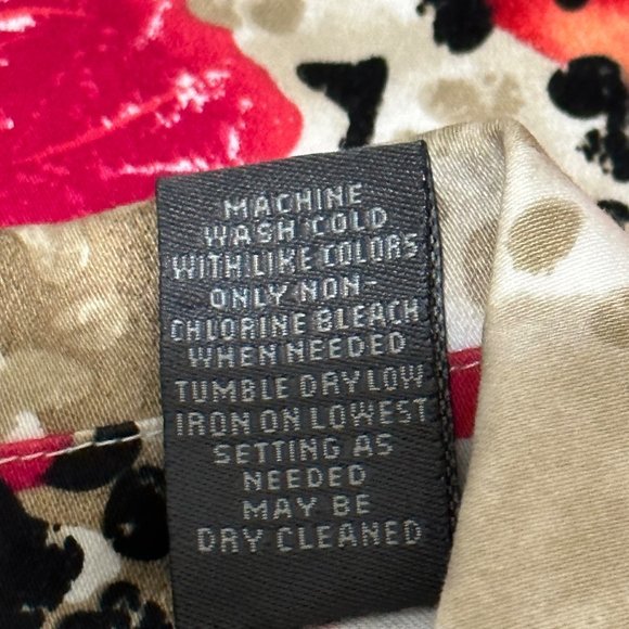 Additions by Chico’s women’s size 1 (M/8) red floral long sleeve shacket - Picture 5 of 6